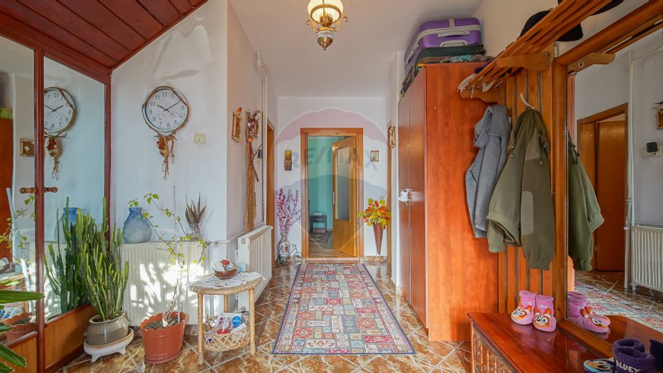 Casă spațioasă și practică, aproape natură si oraș- Cartier Dârste