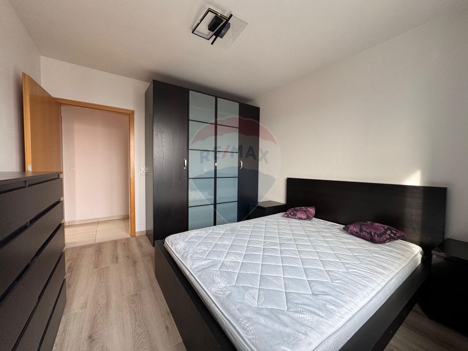 Penthouse Exclusiv-Vedere Superbă spre Munți, de INCHIRIAT