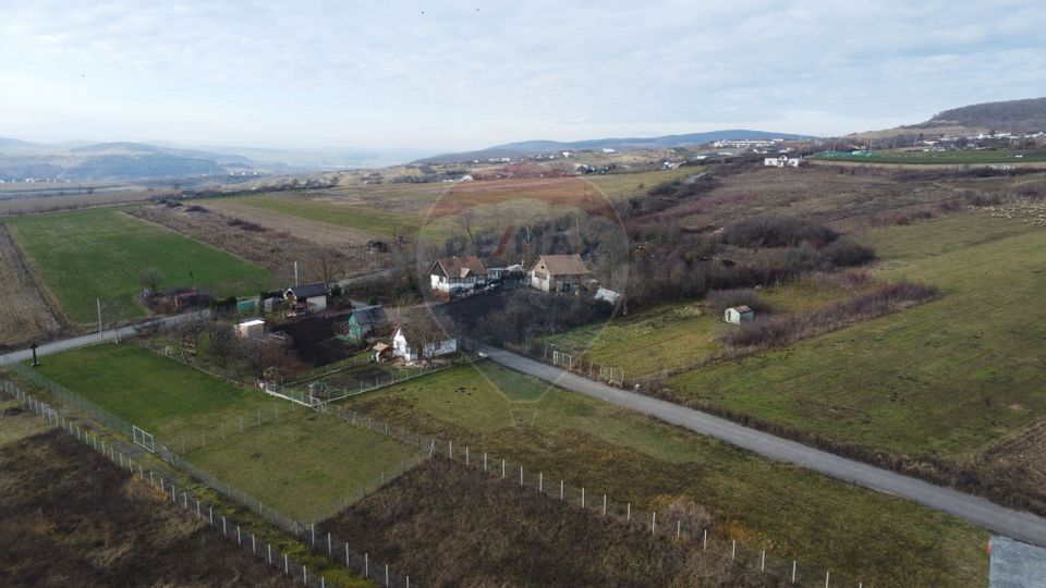 Teren 19.375 mp Dâmbu Rotund. Potențial rezidențial. Extravilan