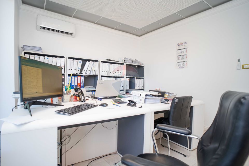 Spațiu de birouri de 360mp de vânzare în zona Galata