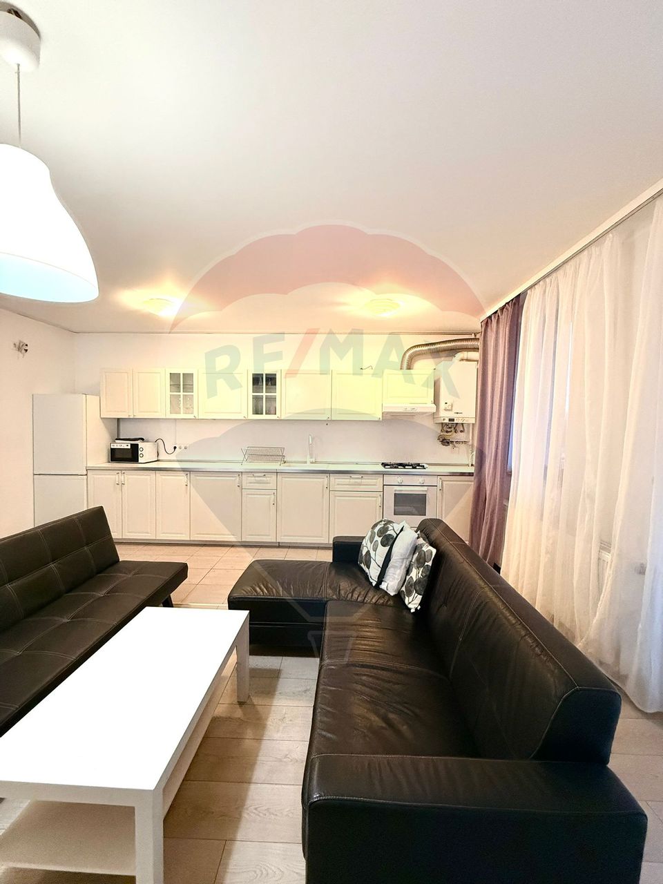 INCHIRIERE Apartament 2 camere City Point Aviatiei