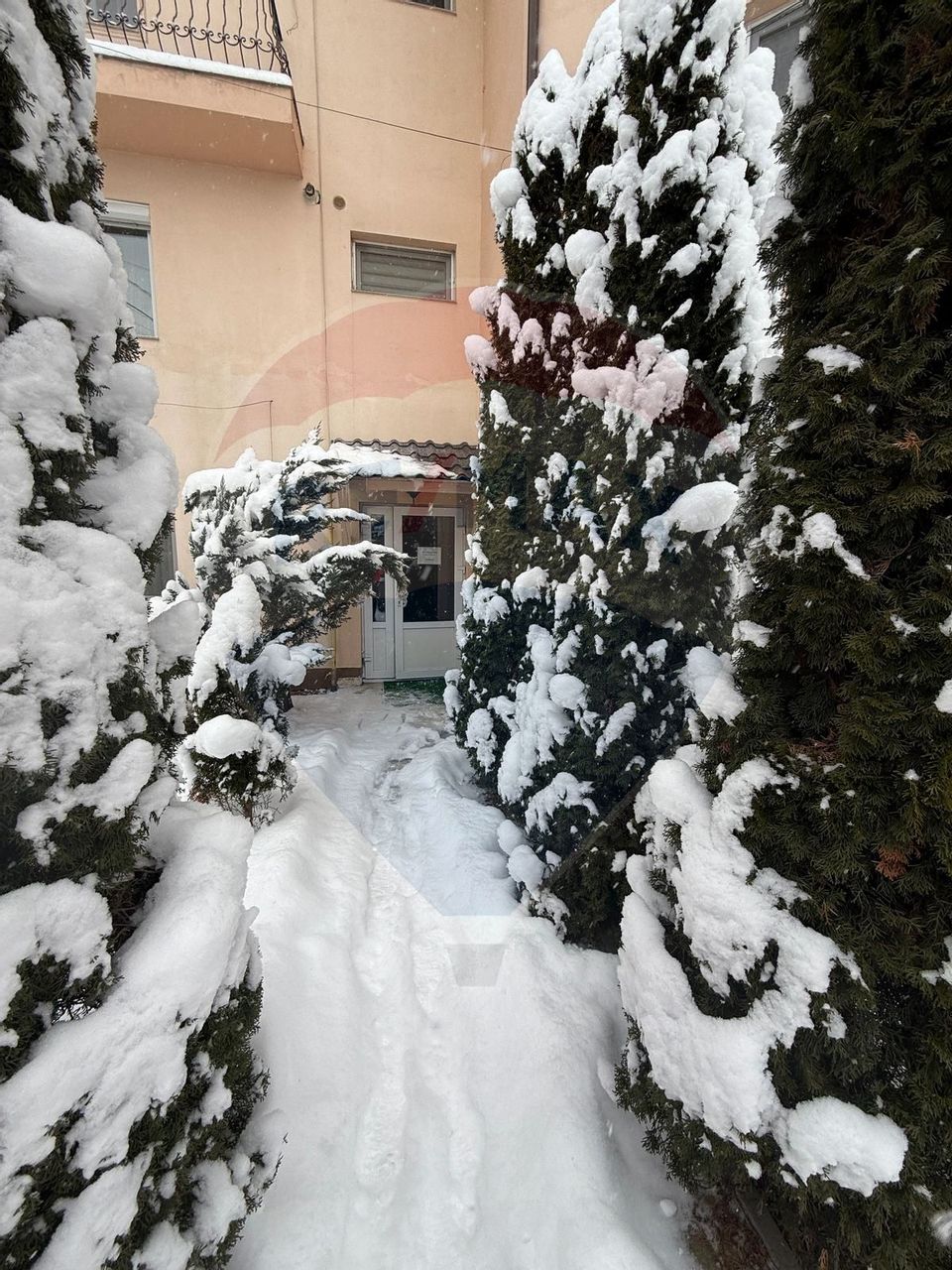 Garsoniera de închiriat în zona Bunloc