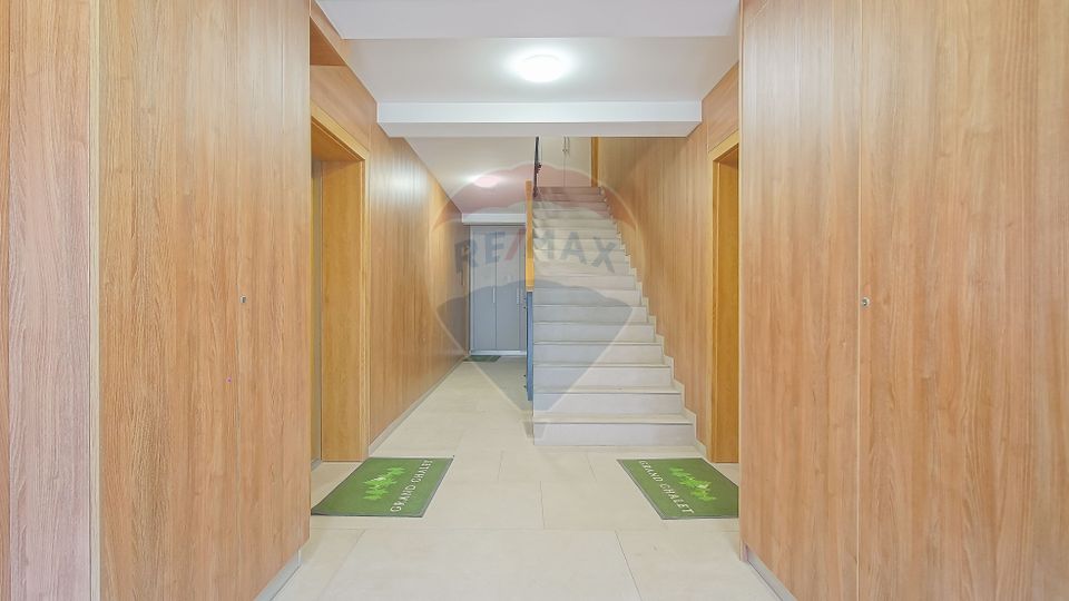 STUDIO MOBILAT SI UTILAT CU TERASĂ 17 MP | GRAND CHALET POIANA BRASOV