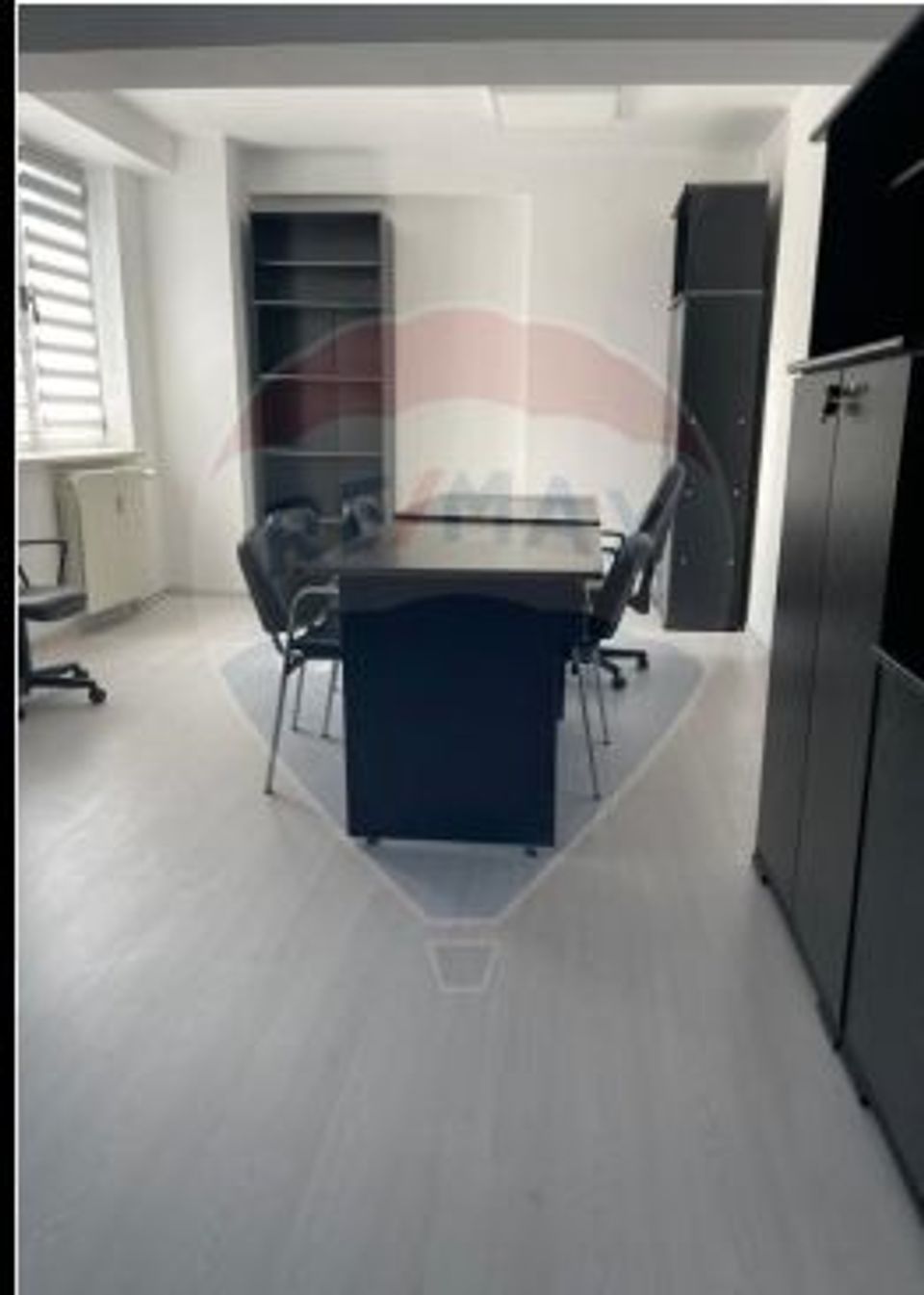 Office space of 117.43 sqm for rent in Unirii | United Nations