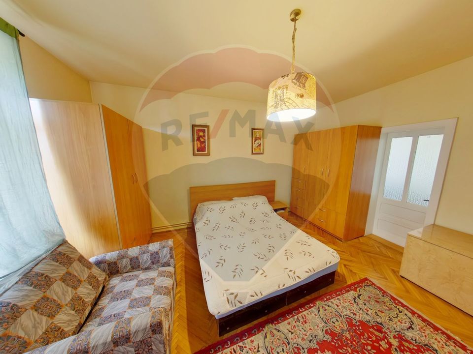 4 room House / Villa for sale, Central area