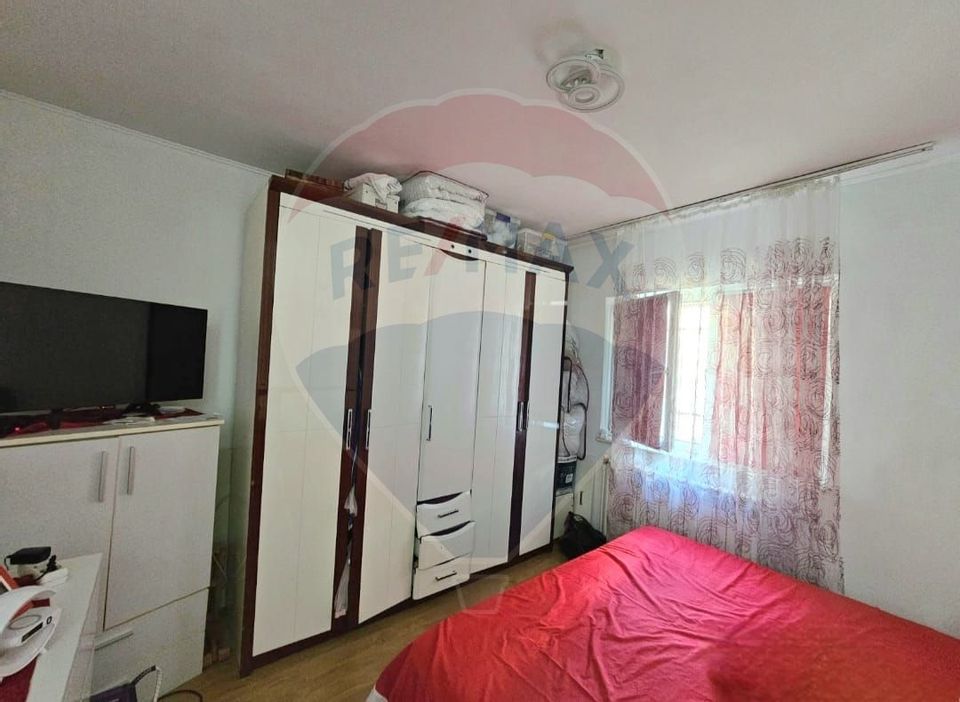 3 room Apartment for sale, Far area