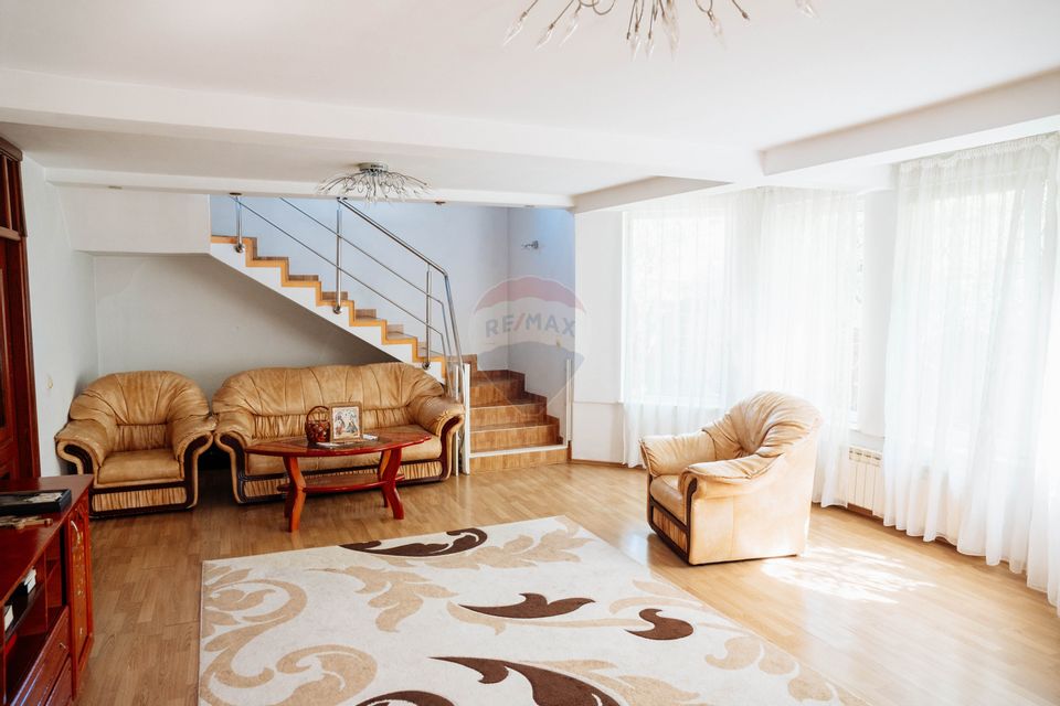 3 room House / Villa for sale, Central area