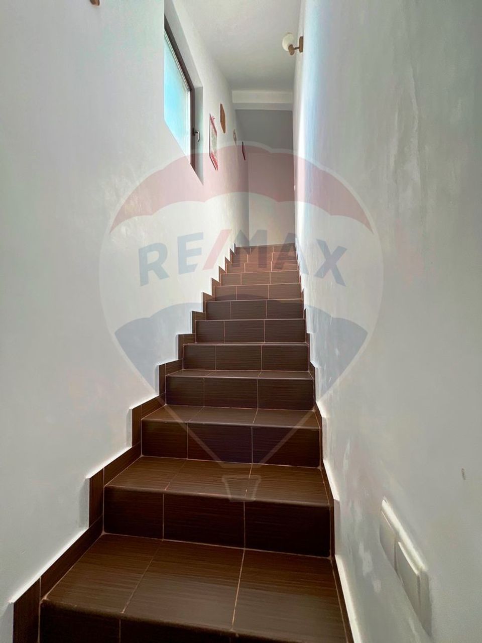 Casă/ Vila P+1 de vânzare – Brăila