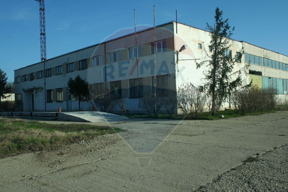 Spațiu industrial hale cu teren in zona Mihai Bravu Ploiesti