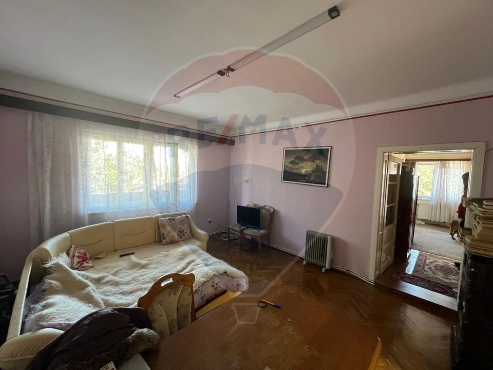 Casă cu potențial, în inima Turzii – Micro 1, Str. Primăverii