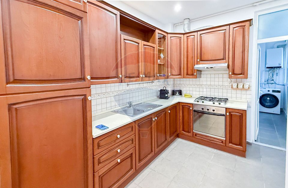 Inchiriere apartament 3 camere Universitate, Ultracentral