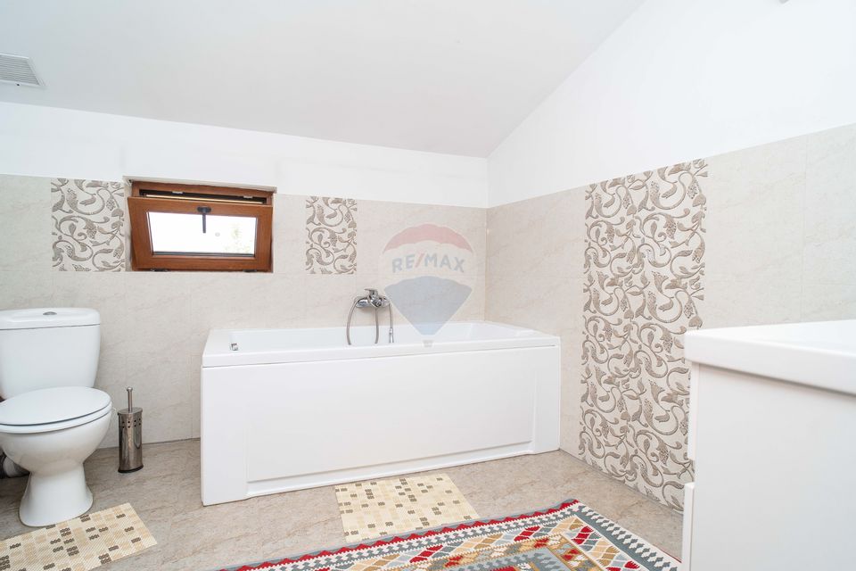 5 room House / Villa for sale