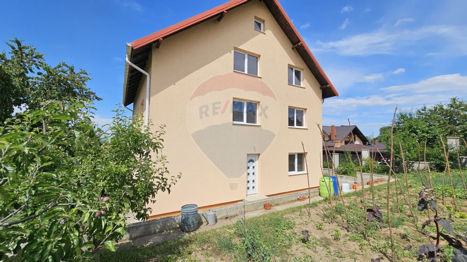 12 room House / Villa for sale