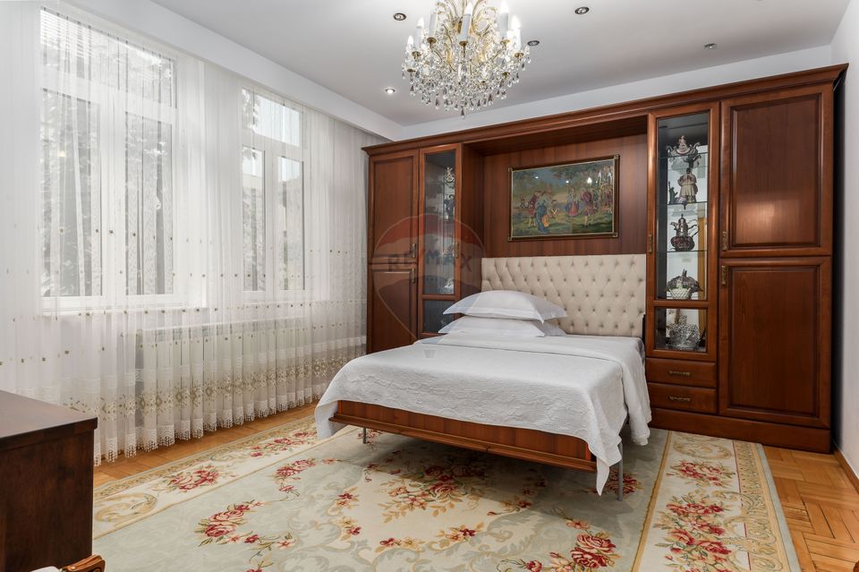 Apartament cu 5 camere in vila, curte si dependinte în Dorobanti