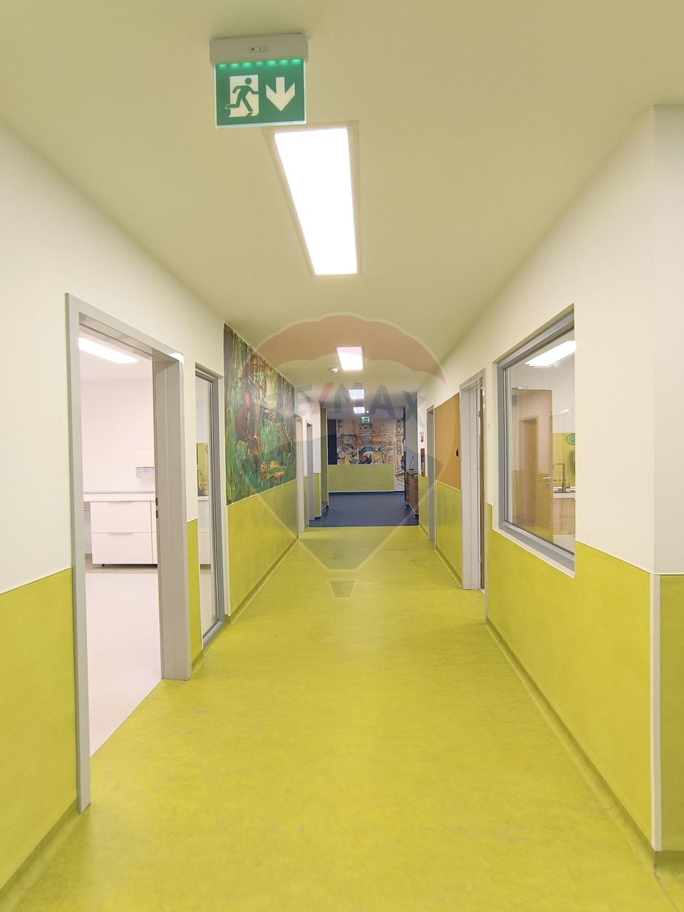 Spațiu comercial de vanzare