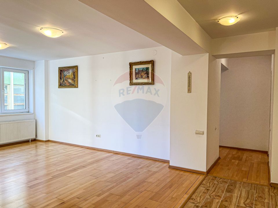 Apartament 2,5 cam. si loc parcare privat Europe Residence Avram Iancu