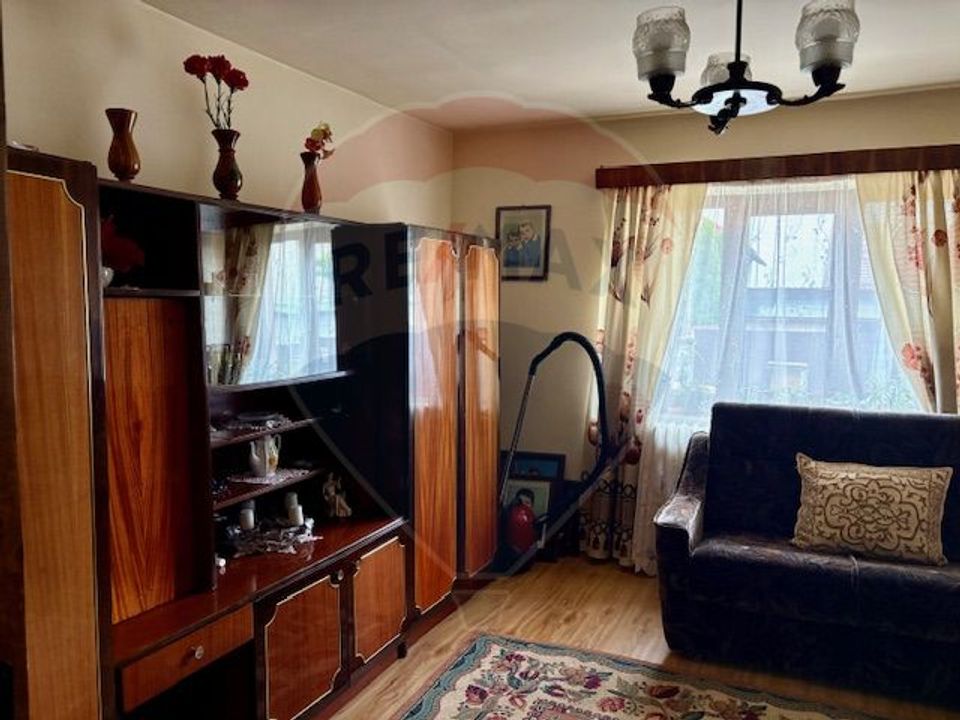 5 room House / Villa for sale, Nord-Vest area