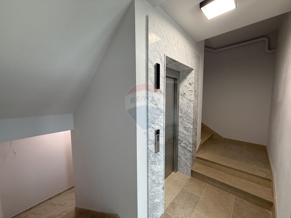 Apartament cu 2 camere în zona Finante