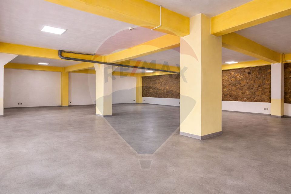 400sq.m Commercial Space for rent, Tatarasi area