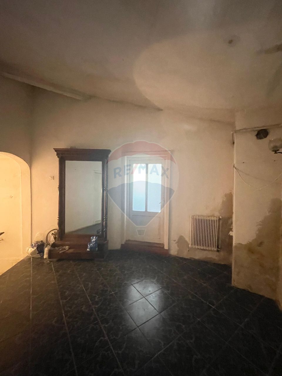 3 room House / Villa for sale, Central area