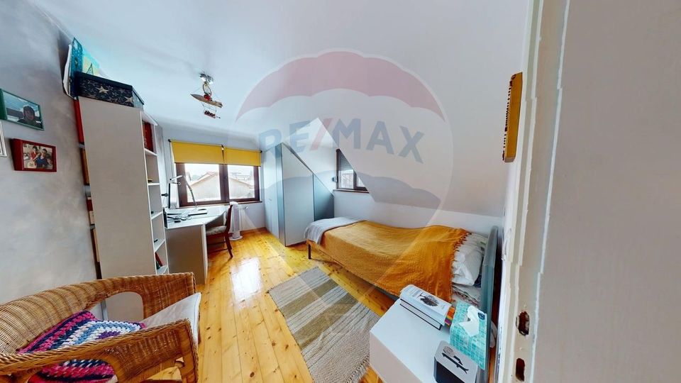 5 room House / Villa for sale, Calea Poplacii area