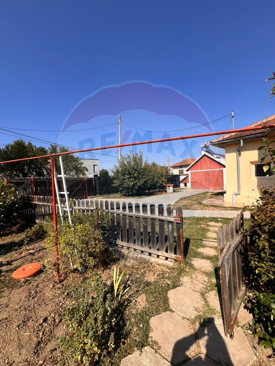 Casă / Vilă cu 4 camere de vânzare în zona Central