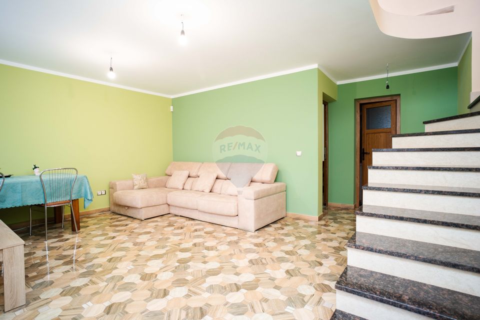 5 room House / Villa for sale, Visani area