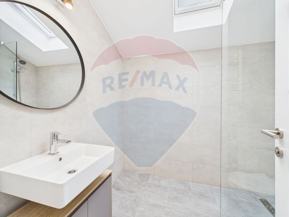 De inchiriat | Vila moderna - curte privata si acces piscina | Pipera