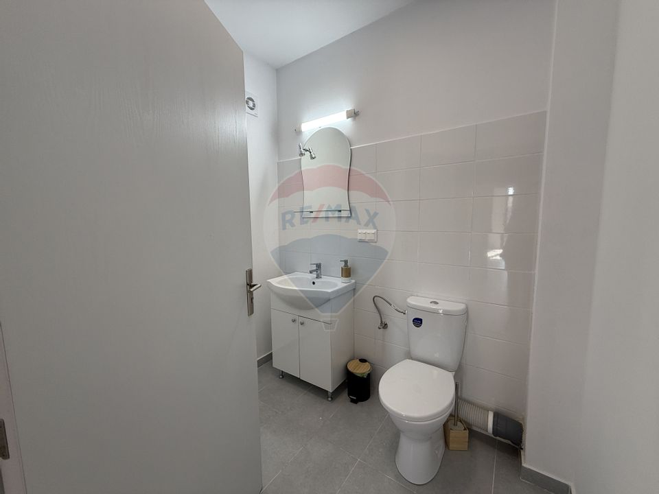 59sq.m Commercial Space for rent, Borhanci area