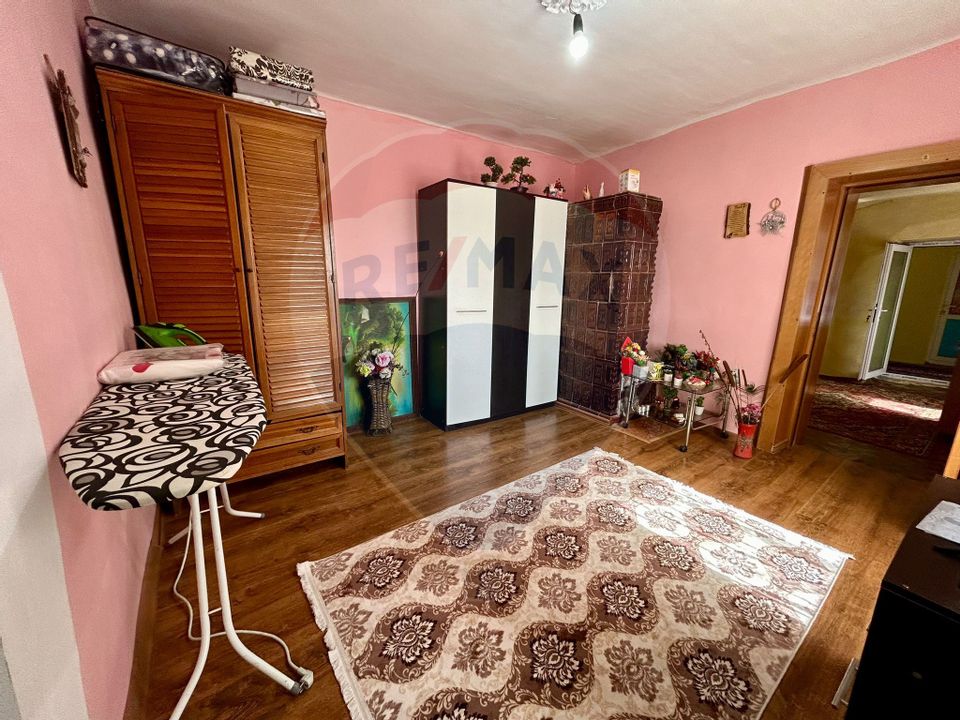 4 room House / Villa for sale