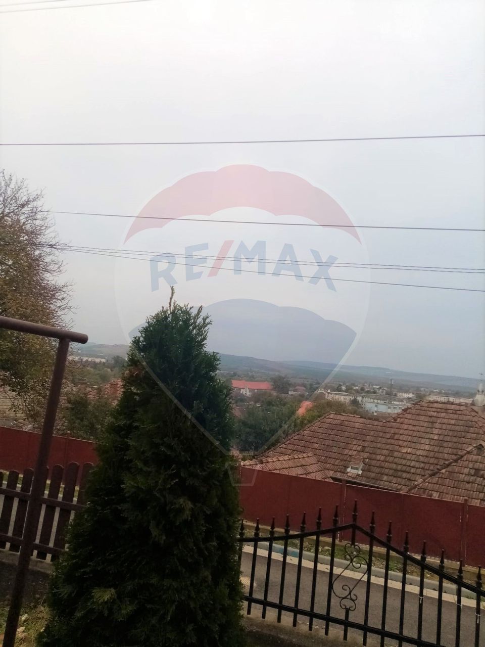 Casă 3 camere zona Trei Brazi Tarnaveni - Comision 0