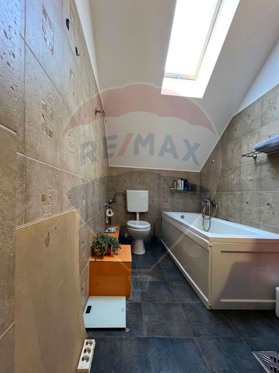 2 room Apartment for sale