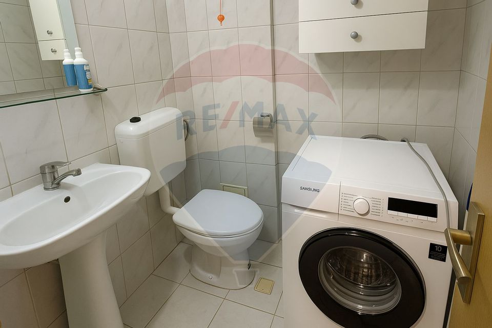 3 room Apartment for sale, Decebal area