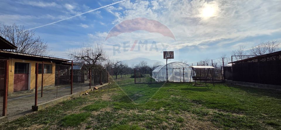 5 room House / Villa for sale