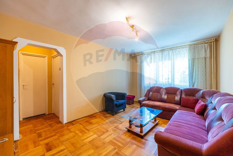 Apartament 2 camere de închiriat - Zona Aurel Vlaicu