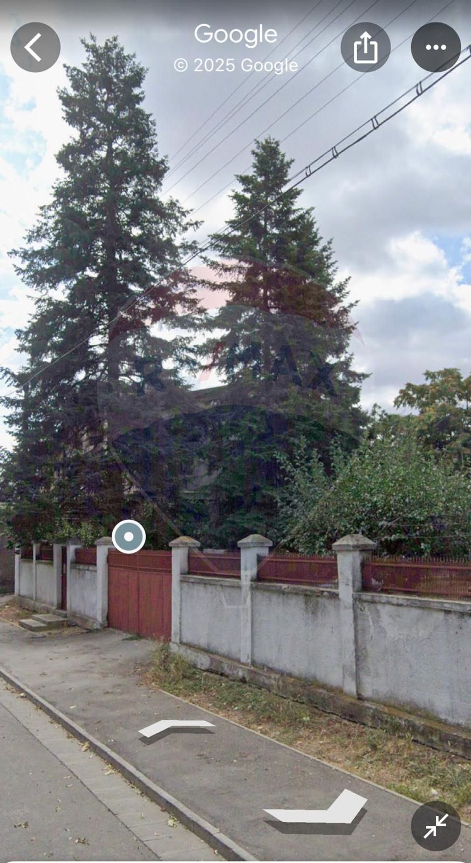 Land overlooking lake/park Plumbuita/Colentina