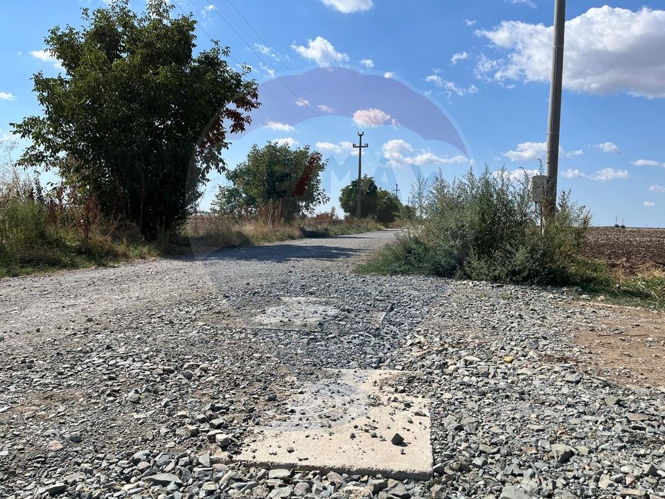 Built-up land 4000sqm opening 150m, Fundulea, Micsunelelor Street