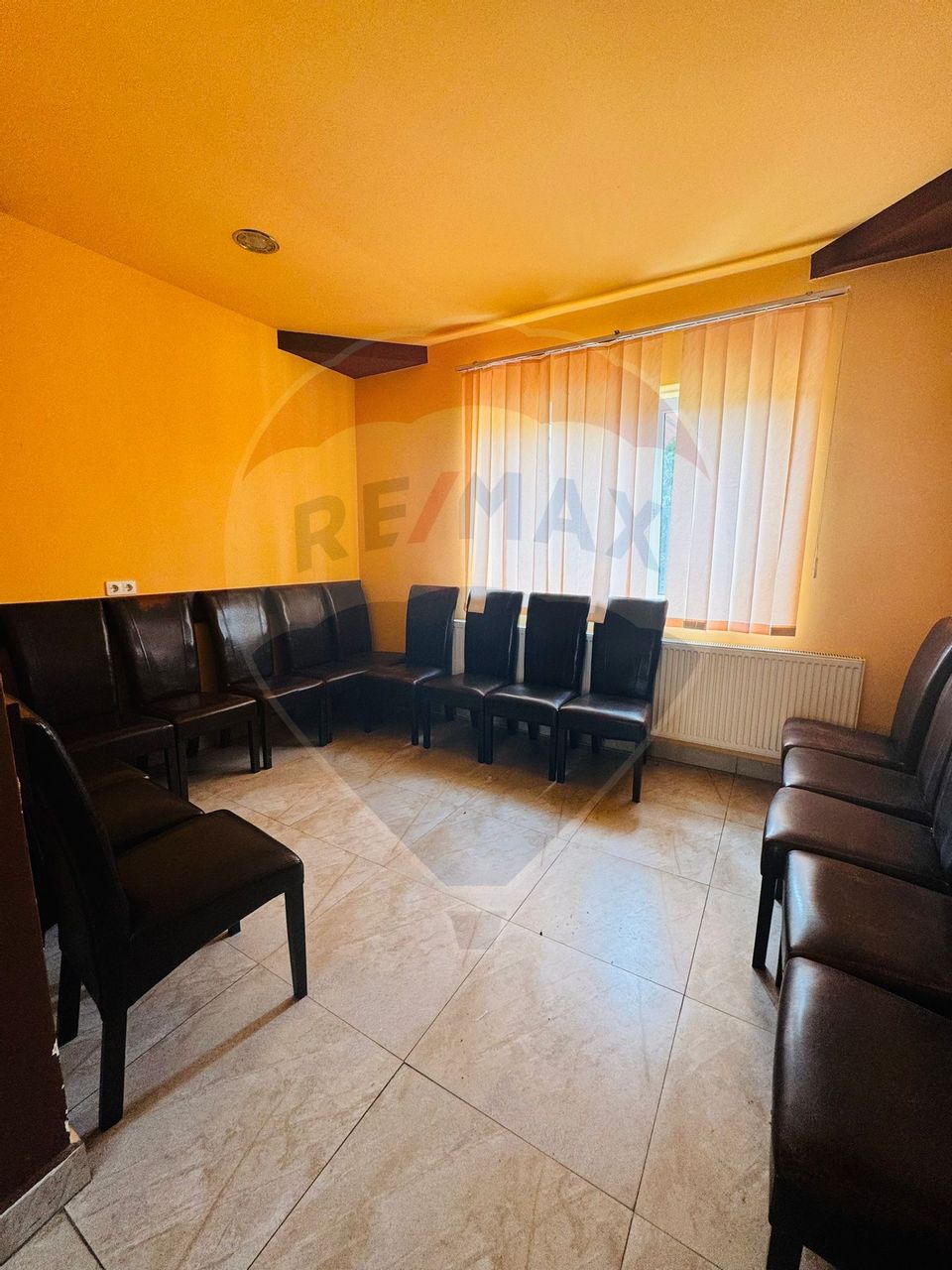 Spațiu comercial de 100mp de închiriat