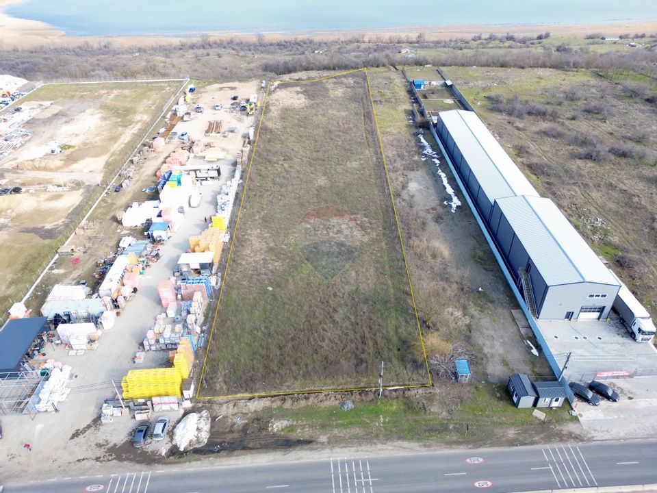 Land 7,999sqm Vanatori / Strada Prelungirea Foltanului