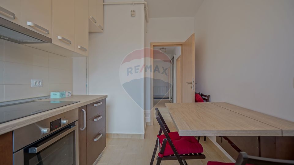 Apartament 3 camere, de inchiriat