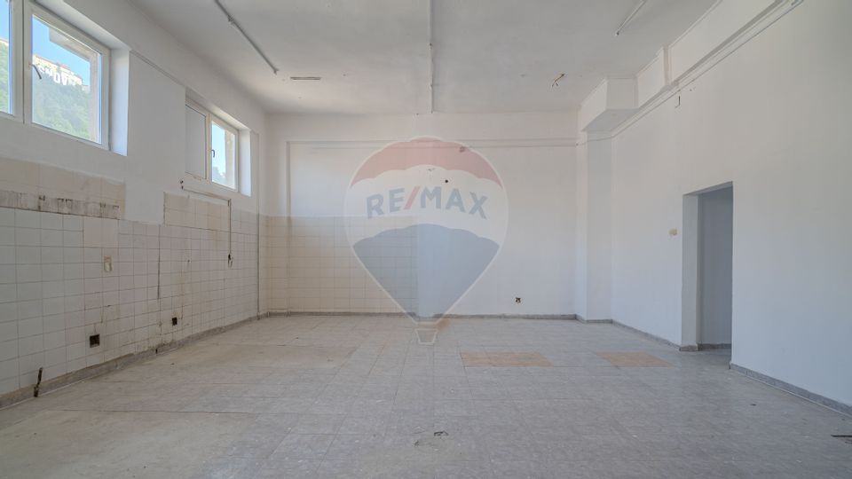 Comision 0 | Spațiu Comercial 170mp | Zonă Centrală | Râșnov