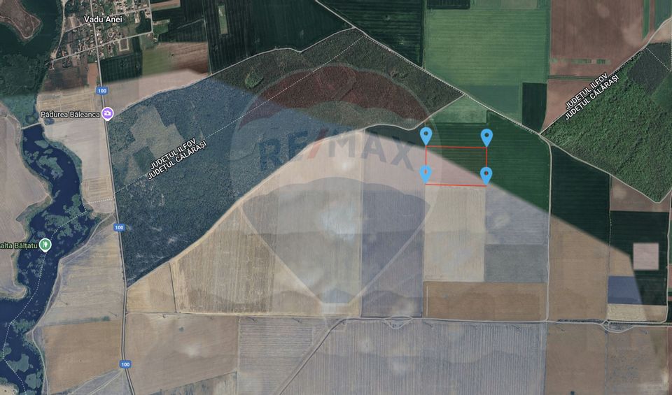 Land 100,000sqm Fundeni / DJ Principal