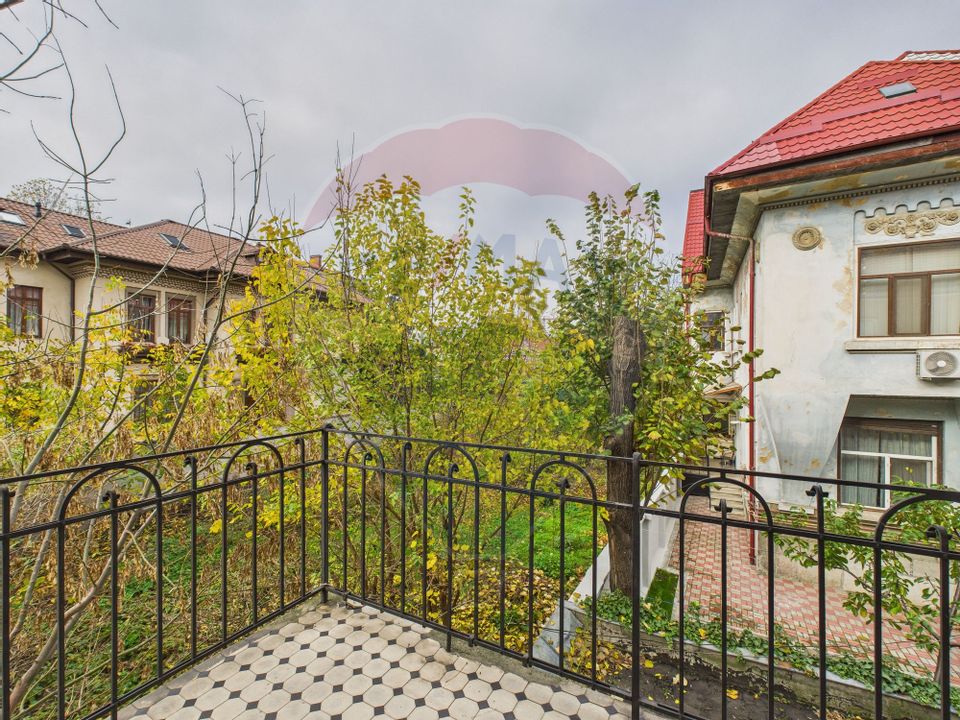 Vila interbelică cu personalitate