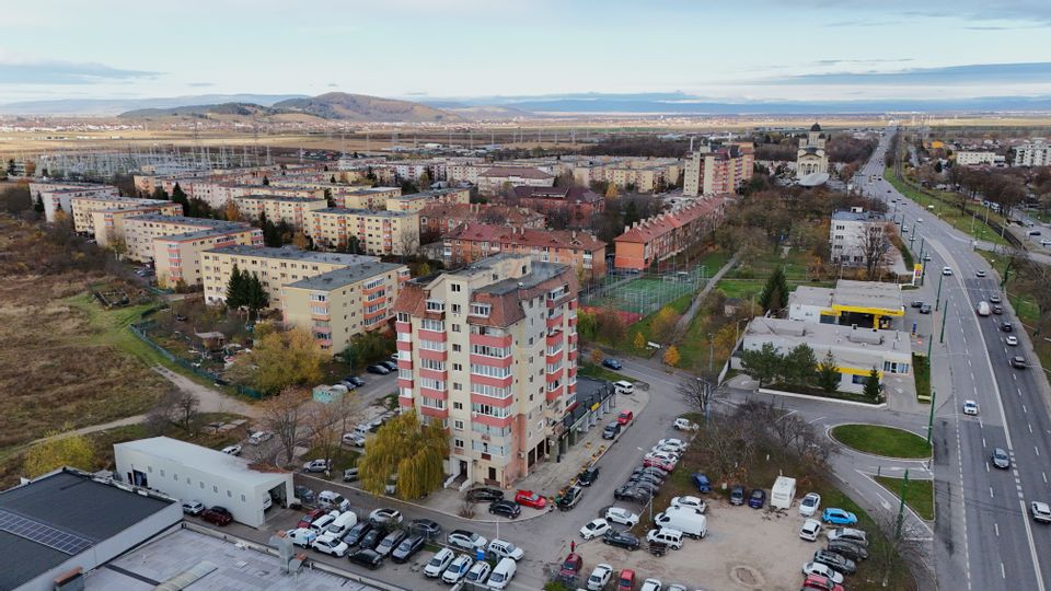 Comision 0% | 4 camere | 81 mp | 2 parcări | Priveliște panoramică