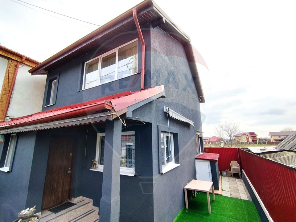 3 room House / Villa for sale, Serbanesti area