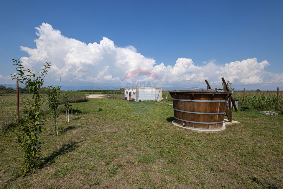 Land 3,700sqm Galtiu / DJ 107B