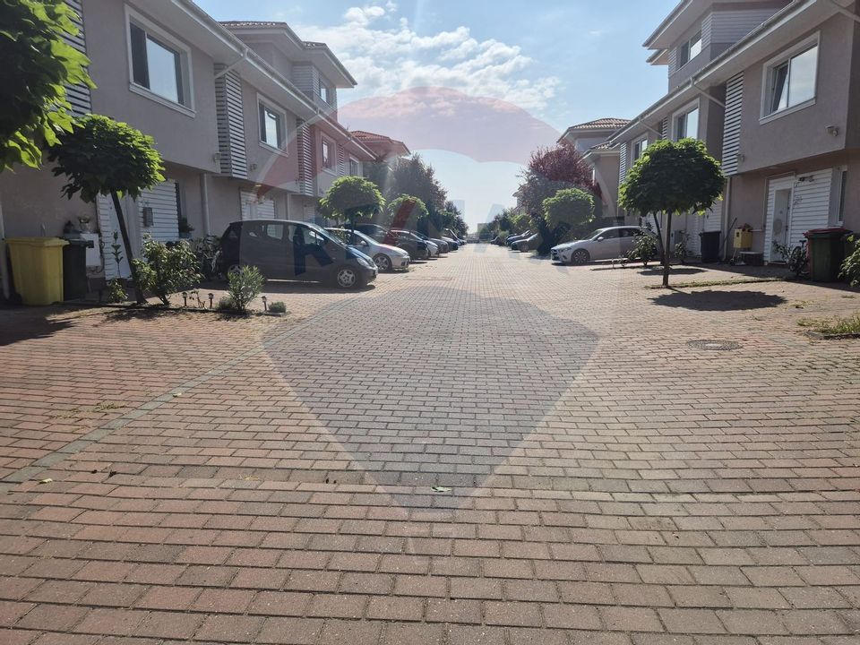 Casă/Vilă de inchiriat în complex cu Piscină ' Jasmin Garden' -Pipera