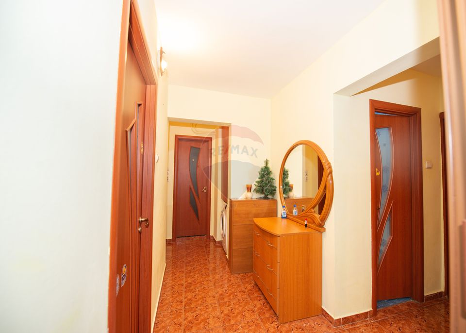 3 room Apartment for rent, Drumul Taberei area