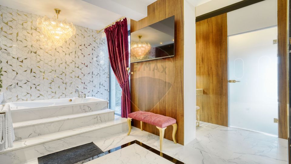 Design, Panorama and Exclusivity — Calea Poienii