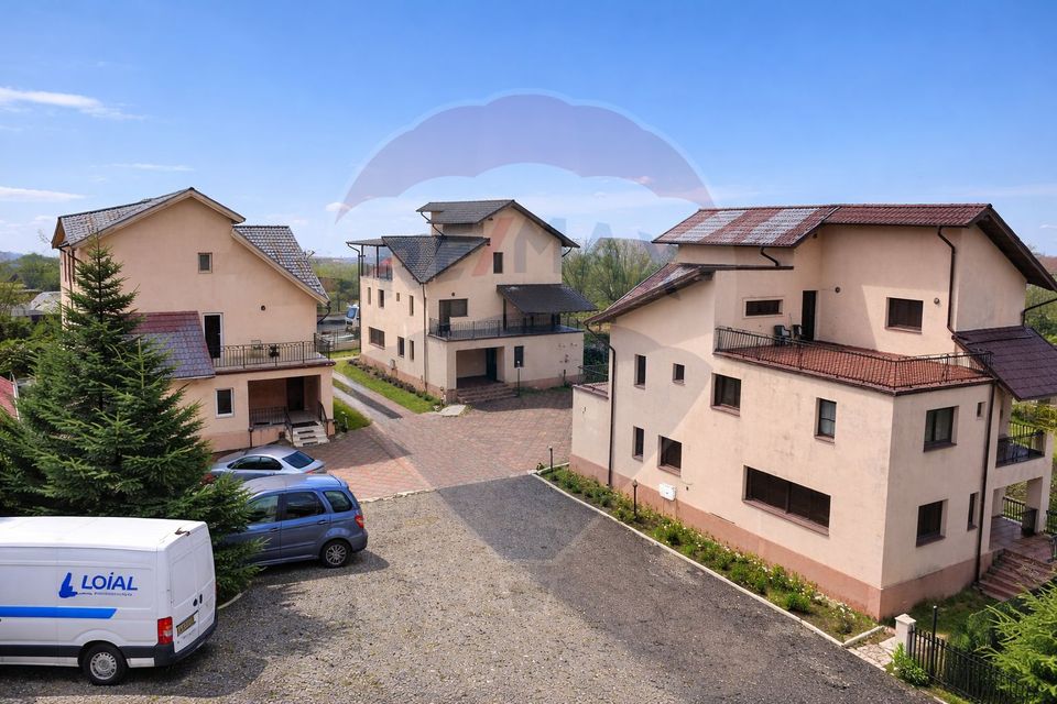 24 room Hotel / Pension for sale